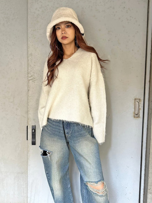Vネックロングシャギーニットトップス